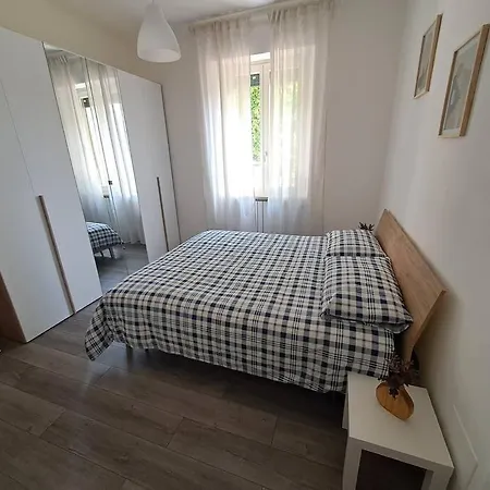Tra E Volterra Apartment *